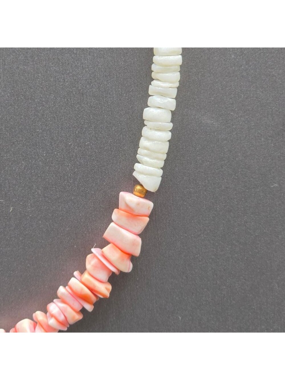 Vintage Puka Shell Coral Choker Necklace Coastal Boho Pink White Beach Jewelry - Picture 3 of 8
